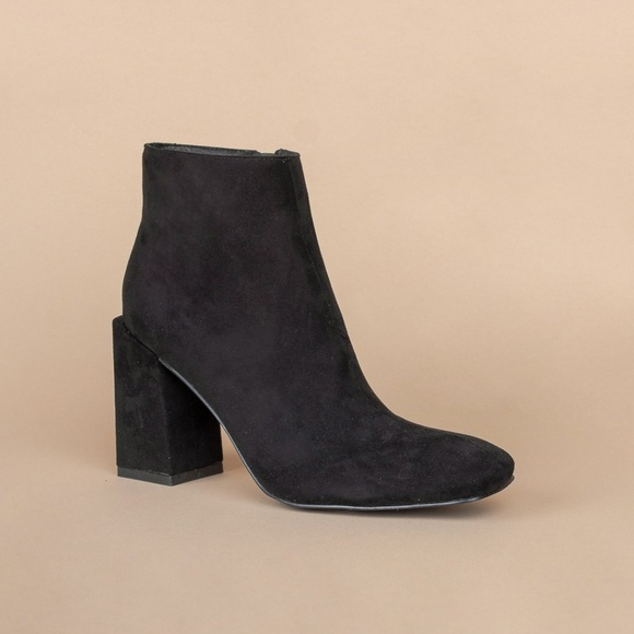 Black Uneven Stack Block Heel Bootie - Picture 5 of 5